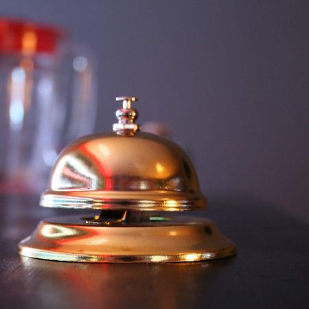 Hotel Evaline Рига Екстериор снимка