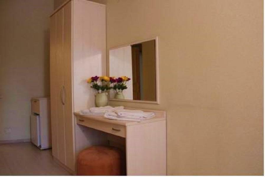 Hotel Evaline Рига Екстериор снимка