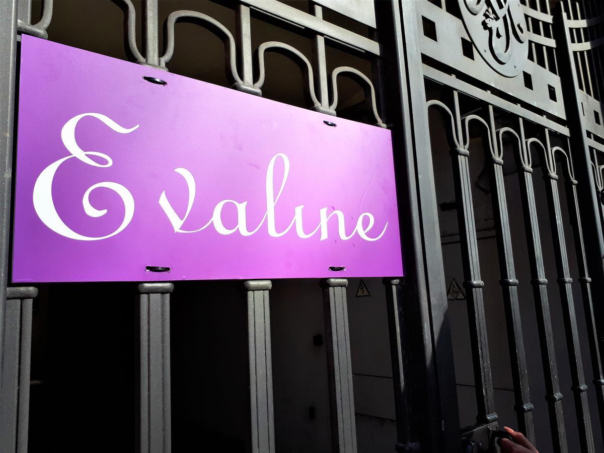 Hotel Evaline Рига Екстериор снимка
